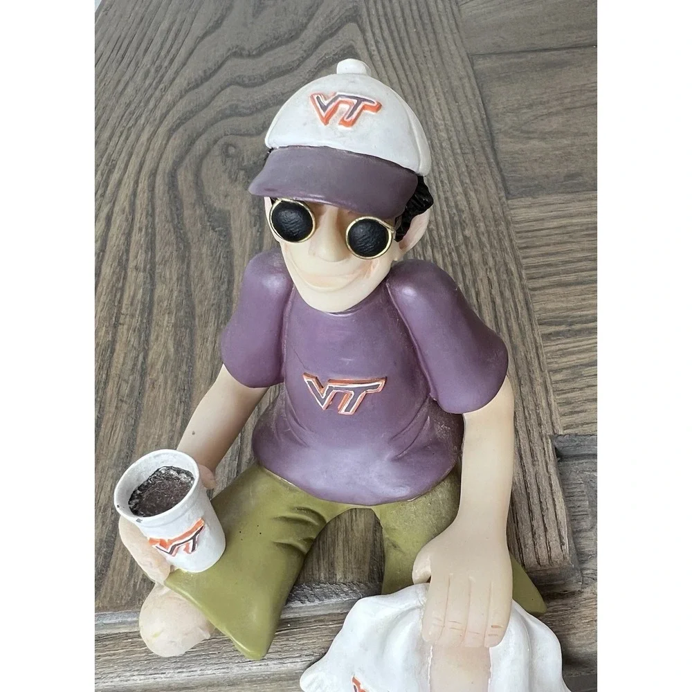D Manning FAMILY OF FRIENDS Shelf Sitter Virginia Tech Hokies Vntg Shelf Sitter